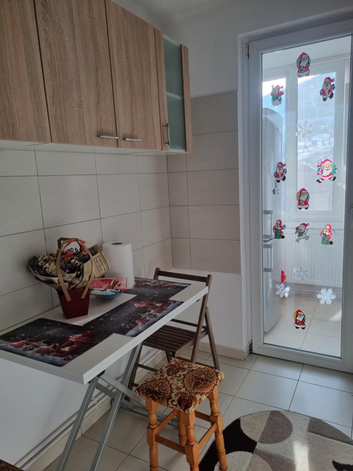 Garsoniera Emilia Διαμέρισμα Câmpulung Moldovenesc Δωμάτιο φωτογραφία